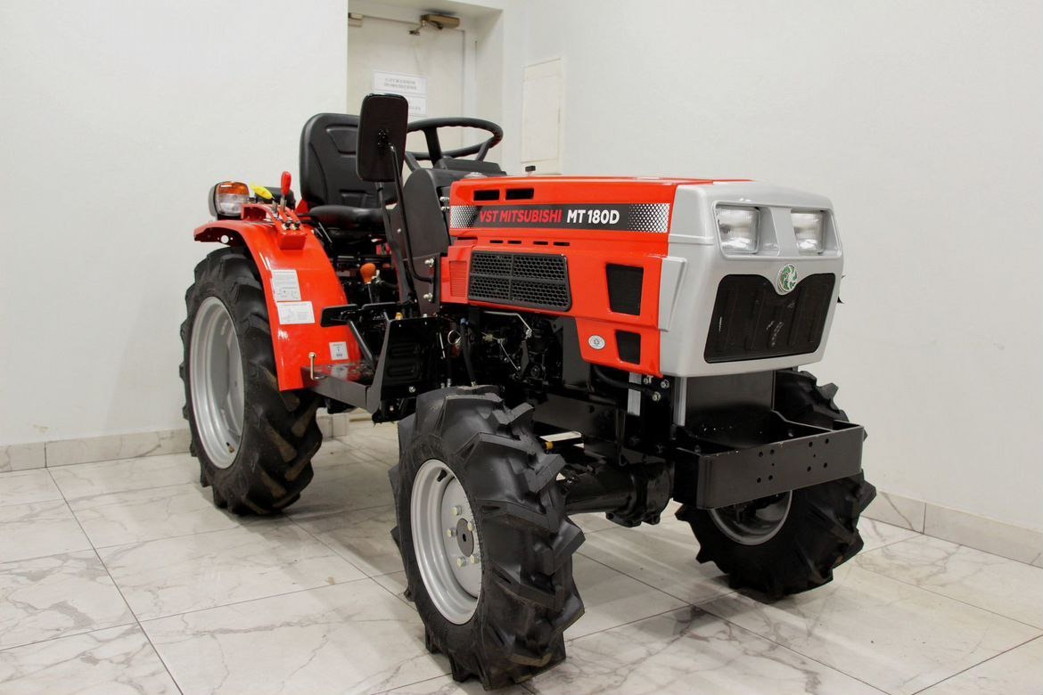 Минитрактор дизельный Mitsubishi VST MT180D 4x4 (4WD)