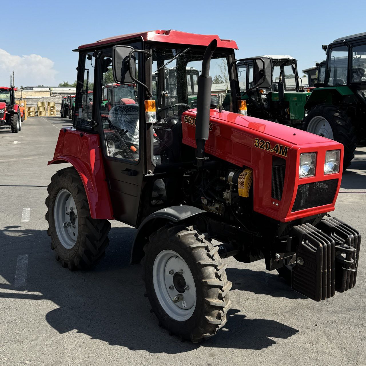 Трактор дизельный МТЗ БЕЛАРУС-320.4M