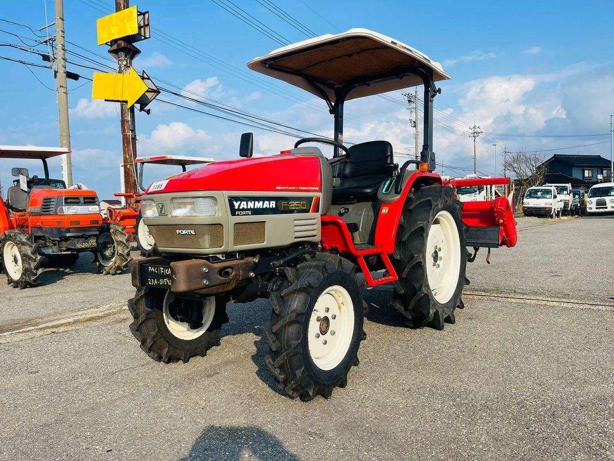 Минитрактор Yanmar F250, 2016
